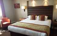 Kamar Tidur 4 DoubleTree by Hilton Glasgow Westerwood Spa & Golf Resort