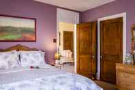 Bedroom Carisbrooke Inn