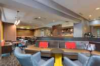 บาร์ คาเฟ่ และเลานจ์ SpringHill Suites by Marriott Grand Rapids North