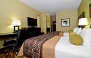 ห้องนอน 5 Best Western Plus Wilmington/Carolina Beach