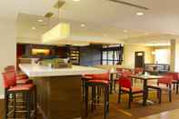 Bar, Cafe and Lounge Courtyard by Marriott Philadelphia Langhorne