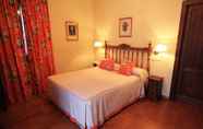 Kamar Tidur 5 Hotel Casona Del Busto