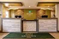 Lobby Quality Inn LaGrange