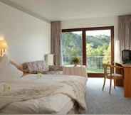 Bedroom 3 Landgasthof Hotel Zur Linde