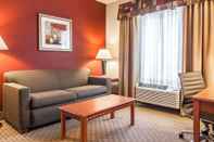 Common Space Comfort Suites Redmond Airport