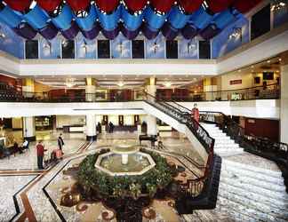 Lobby 2 Empark Prime Hotel Beijing