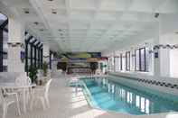 Swimming Pool Empark Prime Hotel Beijing