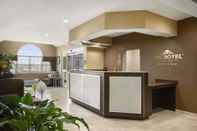 Lobby Microtel Inn & Suites by Wyndham Cambridge