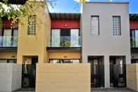 Exterior RNR Serviced Apartments Adelaide