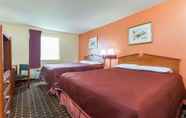 Bilik Tidur 6 Howard Johnson by Wyndham Airport