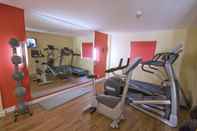 Fitness Center Ramada by Wyndham London North M1