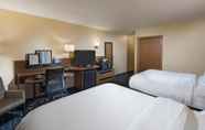 Bedroom 7 Fairfield Inn & Suites Charleston North/University Area