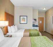 Bedroom 6 Comfort Inn & Suites West Chester - North Cincinnati