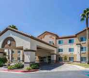 Exterior 6 Comfort Suites Bakersfield