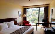 Bedroom 5 Crown Hotel