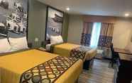 Kamar Tidur 3 Super 8 by Wyndham Frankfort IN