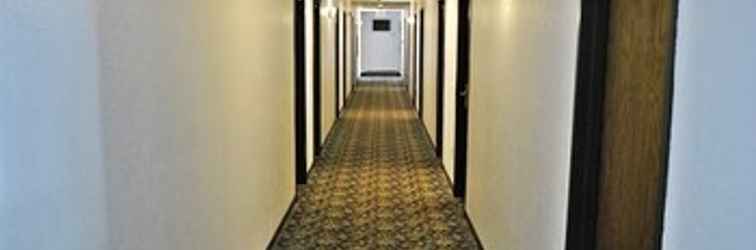 Lobi Waconia Inn & Suites