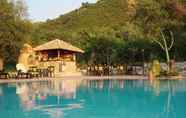 Swimming Pool 6 Residenza La Vigna