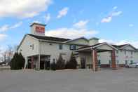 Exterior Westbridge Inn & Suites Carrollton