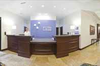 Lobby Holiday Inn Express & Suites White Haven - Poconos, an IHG Hotel