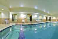 Swimming Pool Holiday Inn Express & Suites White Haven - Poconos, an IHG Hotel