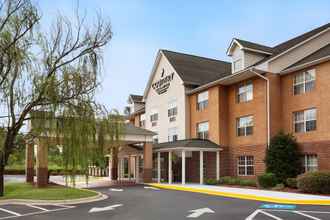 Bangunan 4 Country Inn & Suites by Radisson, Charlotte University Place, NC