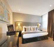 Kamar Tidur 4 K West Hotel & Spa