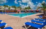 Swimming Pool 4 Skipjack Resort & Marina