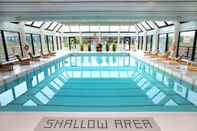 Swimming Pool Kingbridge Conference Centre & Hotel