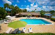 Swimming Pool 2 Naples Garden Inn