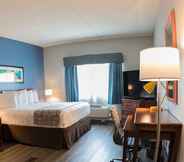 Bilik Tidur 7 SureStay Plus by Best Western Louisville Airport Expo