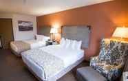 Bedroom 5 Best Western Alpenglo Lodge