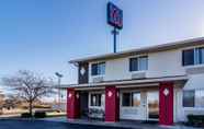 Bangunan 7 Motel 6 Barkeyville, PA