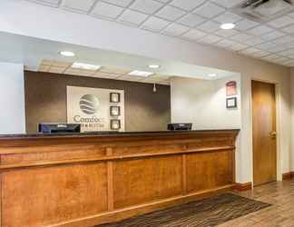 Lobby 2 Comfort Inn & Suites Walterboro I-95