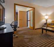 Ruang Umum 6 Best Western Plus Newark/Christiana Inn