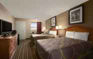 Bedroom 6 Super 8 by Wyndham Chattanooga/East Ridge