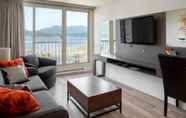 Ruang Umum 4 Oceanfront Suites at Cowichan Bay