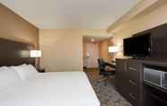 Kamar Tidur 3 Holiday Inn Express & Suites Fredericton, an IHG Hotel