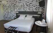 Bedroom 6 Comfort Hotel Paris Porte d'Ivry