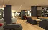 Bar, Kafe, dan Lounge 3 Ramada by Wyndham Madrid Tres Cantos