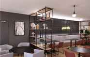 Bar, Cafe and Lounge 7 Ramada by Wyndham Madrid Tres Cantos