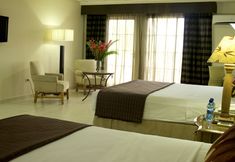 Bilik Tidur 7 Hotel Las Cumbres & Water Park