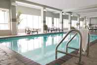 Swimming Pool Country Inn & Suites by Radisson, Clarksville, TN