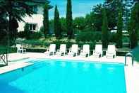 Swimming Pool Hotel Pax Torrelodones