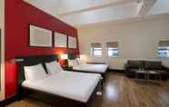 Kamar Tidur 3 Eurostars Wall Street