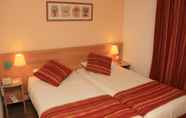 Bedroom 6 Logis Hotel Uzes Pont du Gard