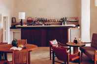 Bar, Cafe and Lounge Hotel Crillon Le Brave
