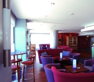 Bar, Cafe and Lounge 6 Crowne Plaza Hotel Beirut, an IHG Hotel