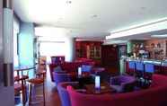 Bar, Cafe and Lounge 6 Crowne Plaza Hotel Beirut, an IHG Hotel