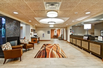 Lobby 4 Hampton Inn & Suites Leesburg